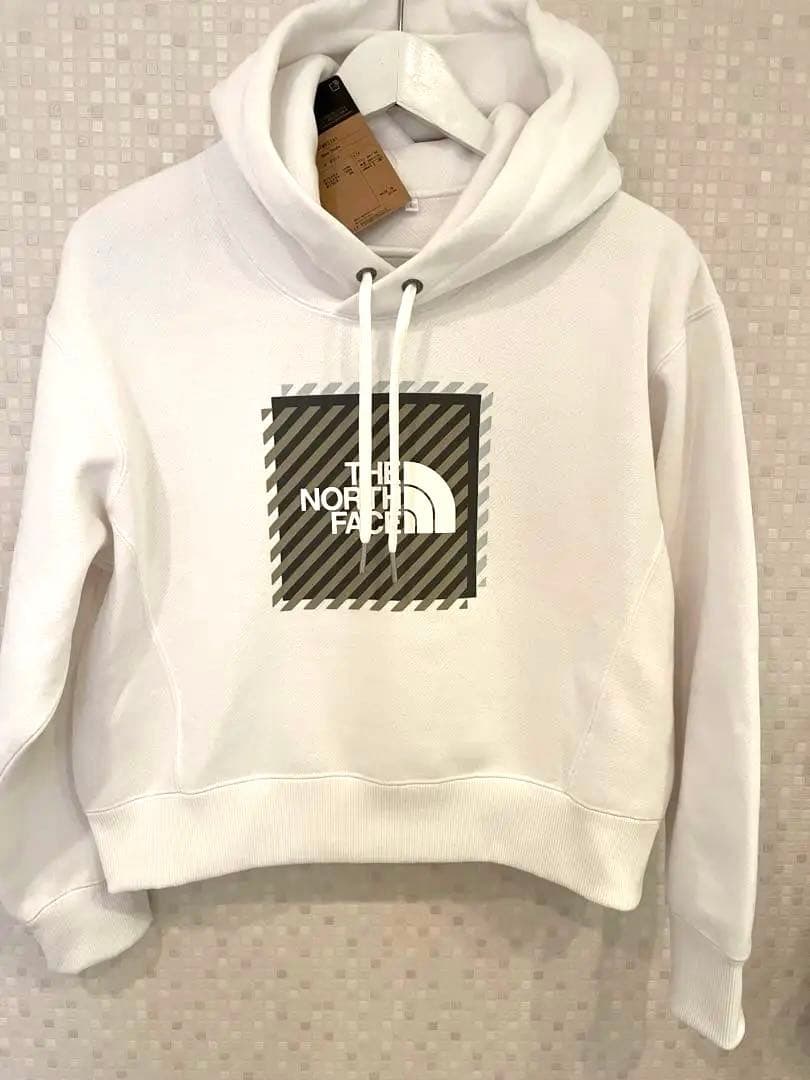 お値下げしました✨新品未使用　ザノースフェイス　スウェット サイズＬ