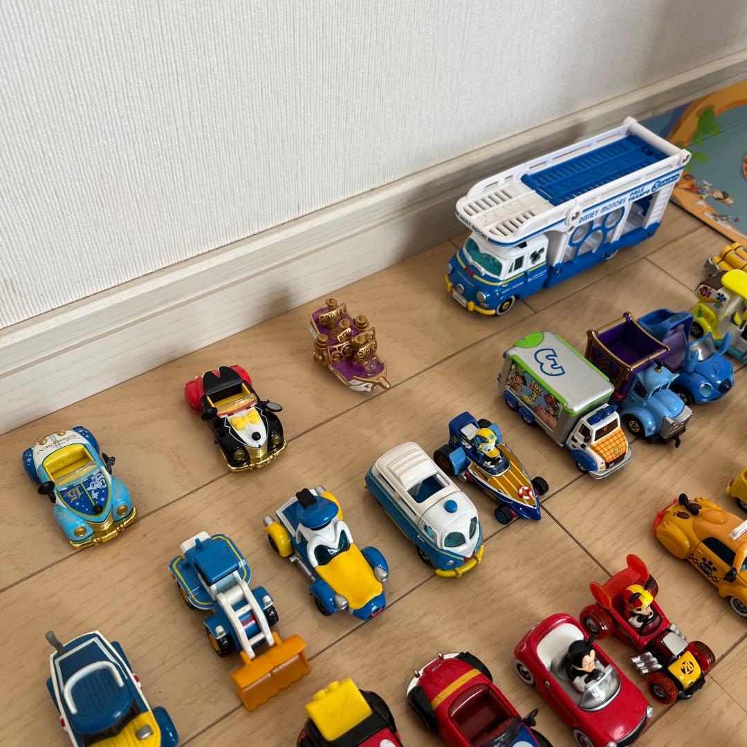 トミカ　TOMIKA ディズニー　ミニカーまとめ売り　パノラマケース　ミッキー