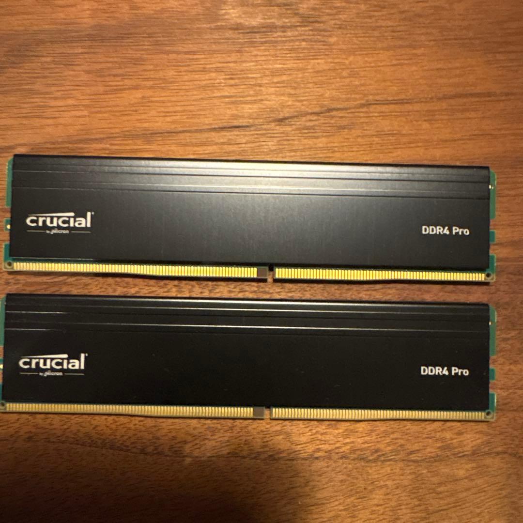 メモリー crucial DDR4 Pro 16GBx2