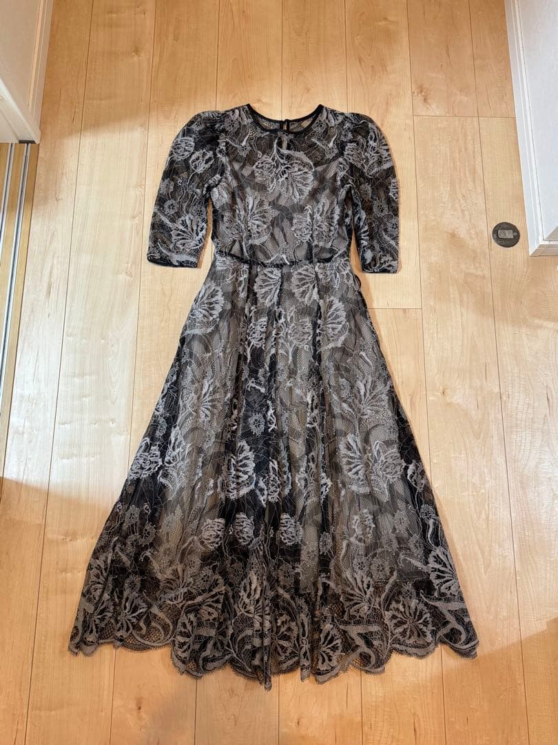 レースボリュームワンピース SNIDEL 結婚式　ドレス