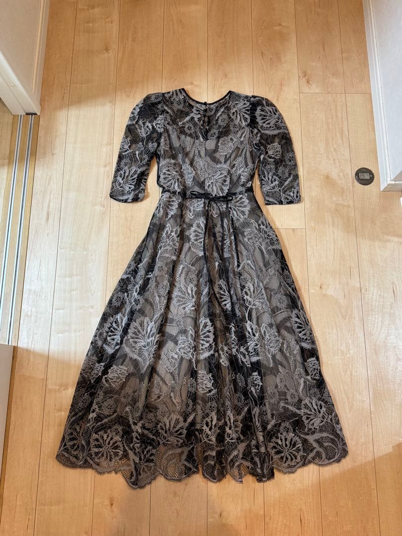 レースボリュームワンピース SNIDEL 結婚式　ドレス