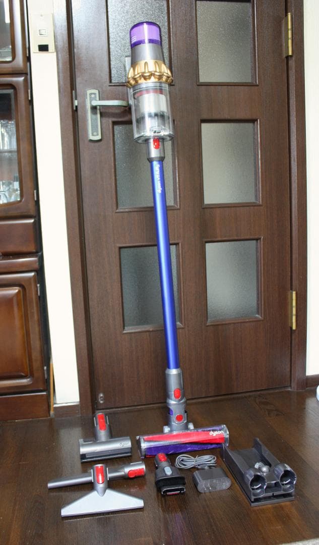 Dysonダイソン V11 Fluffy SV14 コードレス 動作品 値下げ中