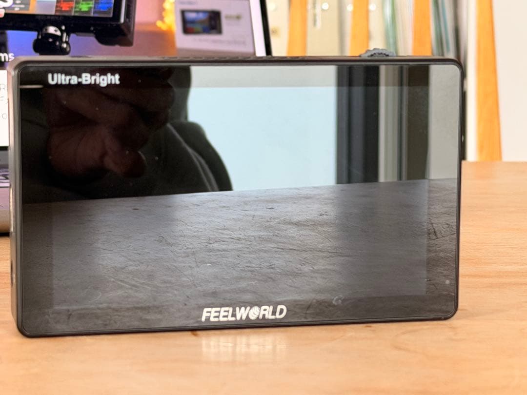 FEELWORLD LUT5 5.5インチフィールドモニター