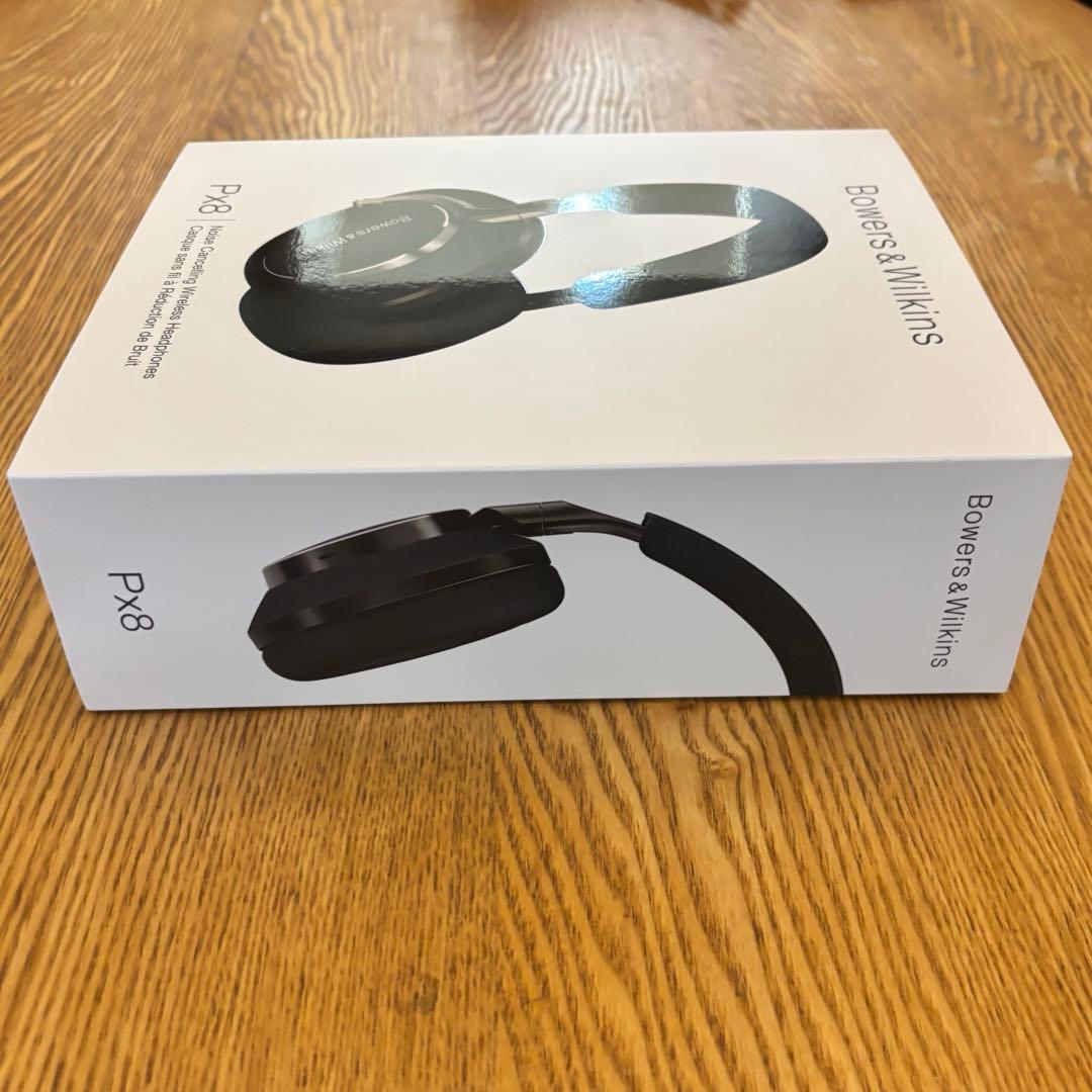 Bowers & Wilkins Px8 ワイヤレスヘッドホン　ブラック　B&W