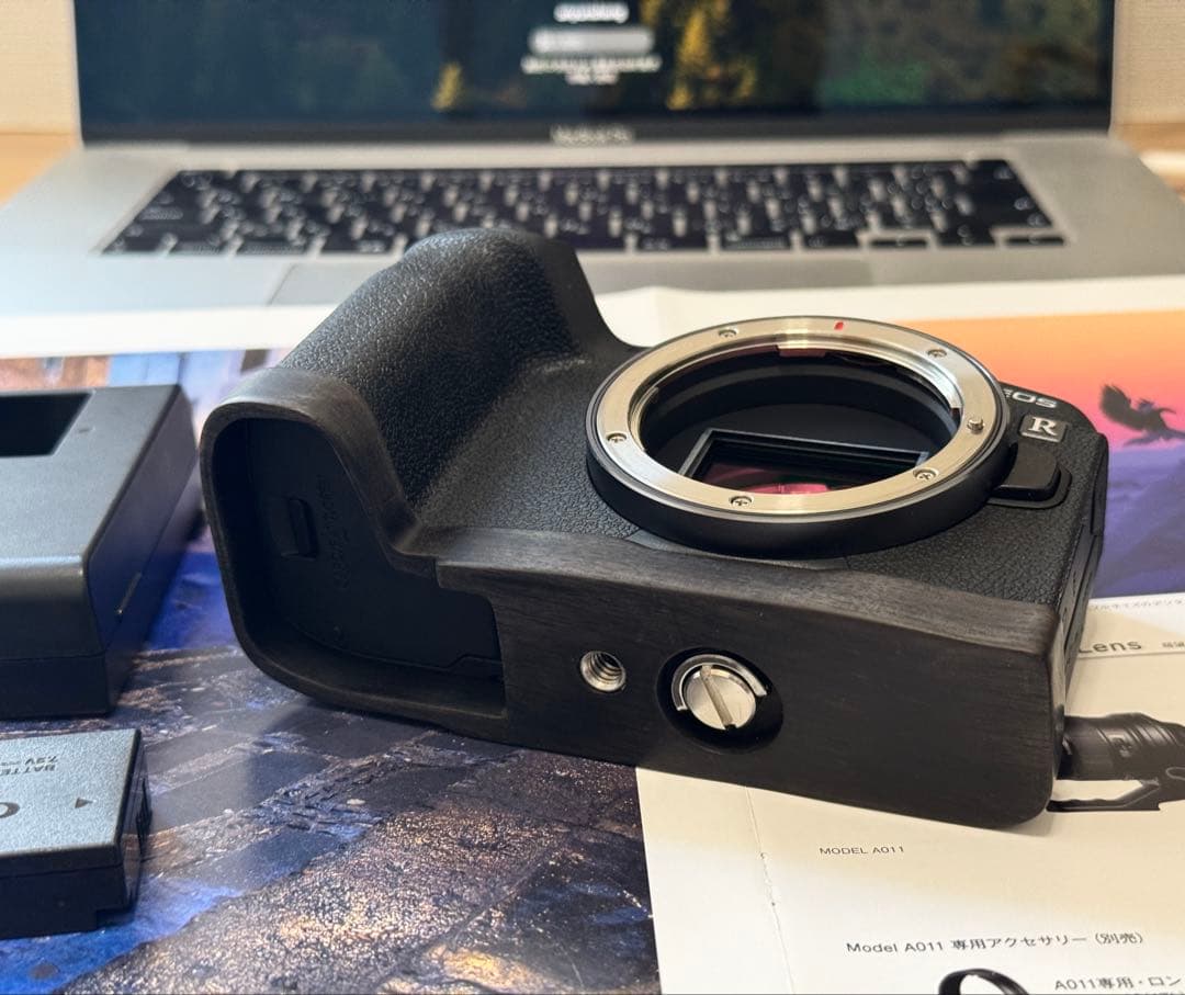 Canon EOS RP ボデ+ グリップエクステンション