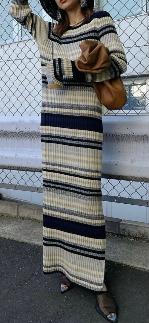 サマーニットワンピ