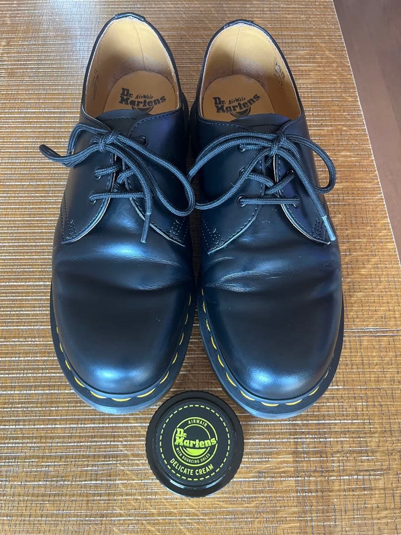 Dr. Martens ドクターマーチン　10085 AW006 UK10