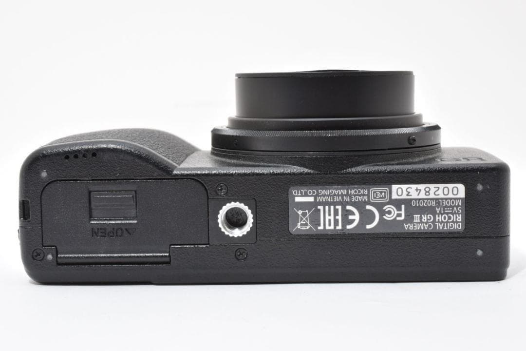 RICOH リコー GR III 3 コンパクト デジタルカメラ コンデジ