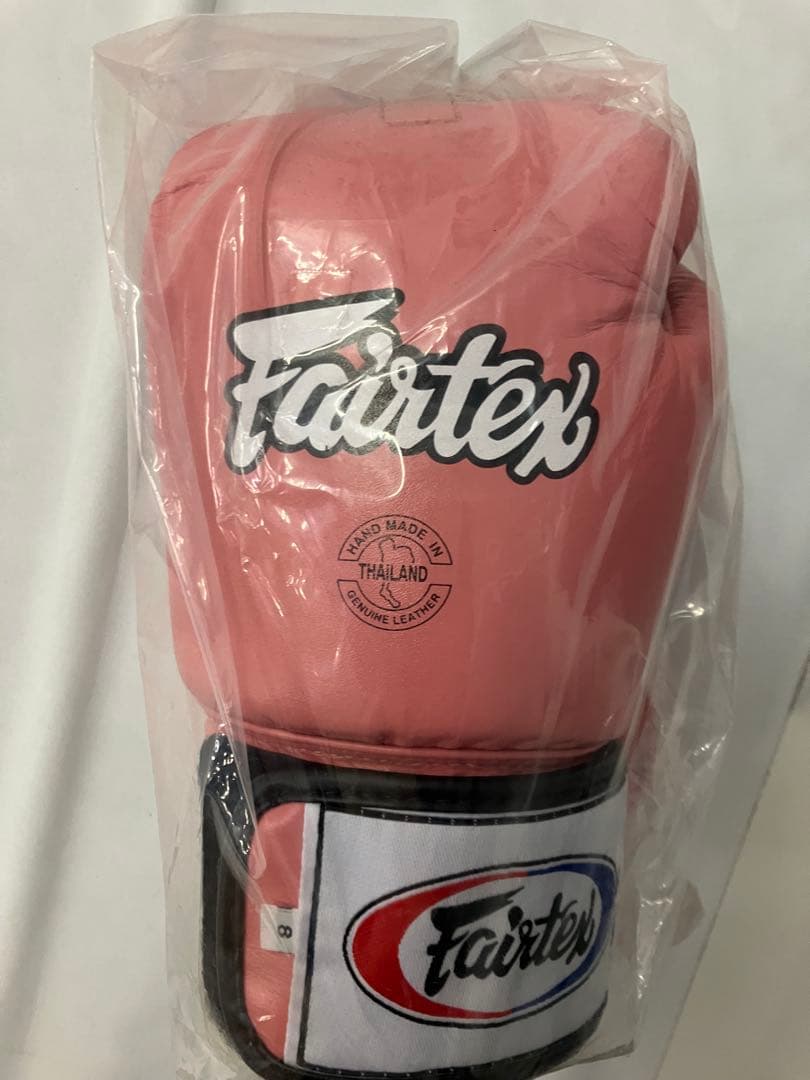 Fairtex ボクシンググローブ 8oz ピンク