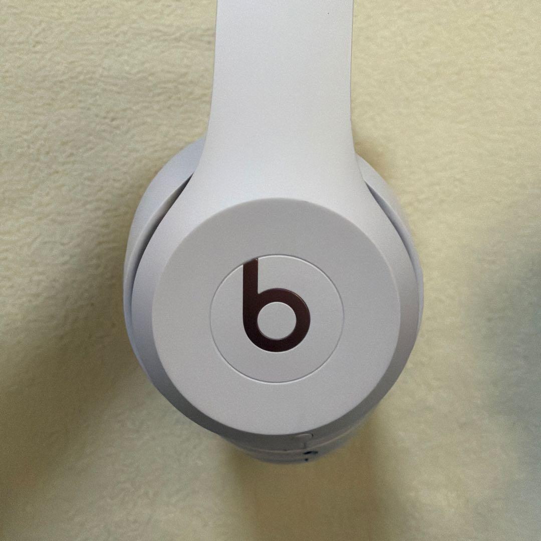 Beats Solo4 ワイヤレスヘッドホン クラウドピンク