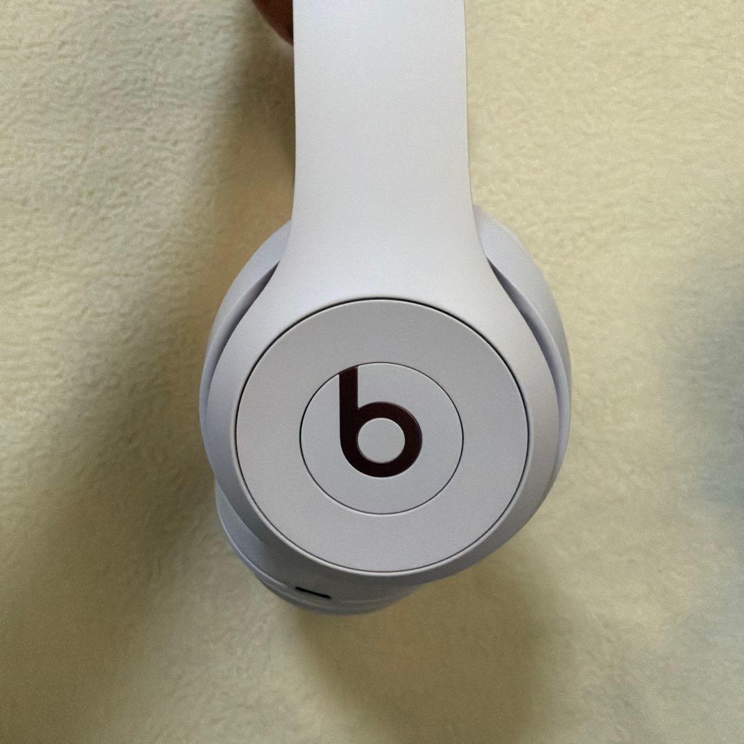 Beats Solo4 ワイヤレスヘッドホン クラウドピンク