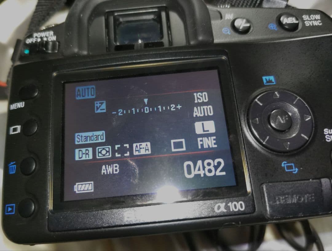 SONY製レンズ α100 アルファ CCD デジタル一眼レフカメラ
