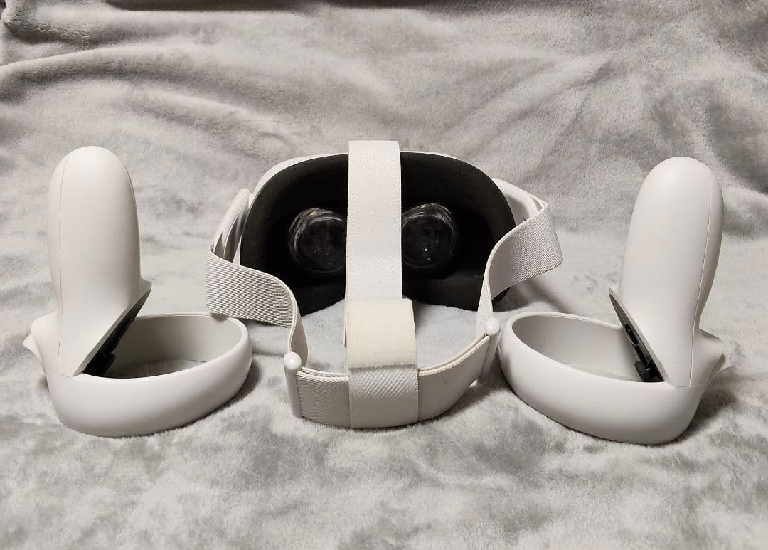  Quest2 256GB 公式エリスト他サードパーティ製グッズ付き