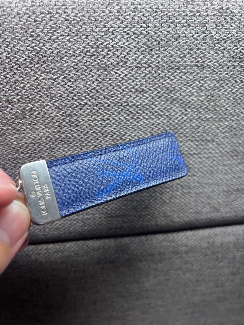 ヴィトン　ネイビー キーリング