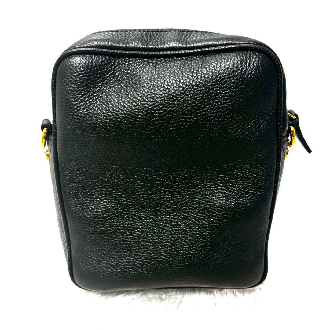 極美品 ヴェルサーチ　メンズ　レディース　ショルダーバッグ　メデューサ　ブラック