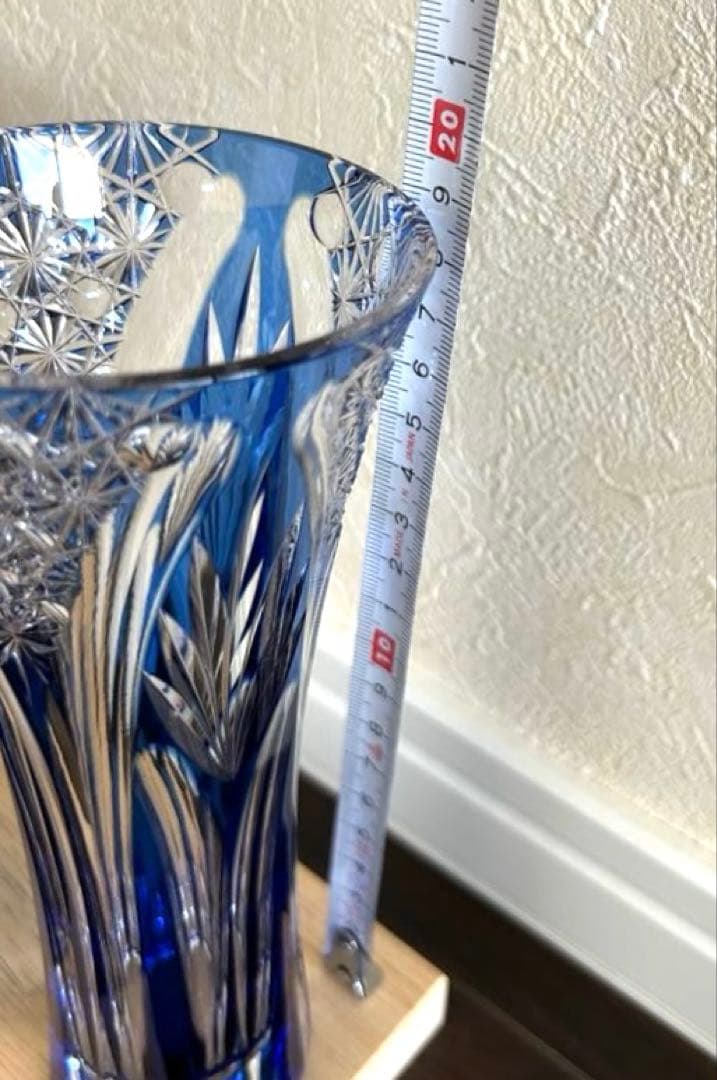 江戸切子　カガミクリスタル　一輪挿し　非売品　鍋谷淳一　共箱　送料込み　匿名配送