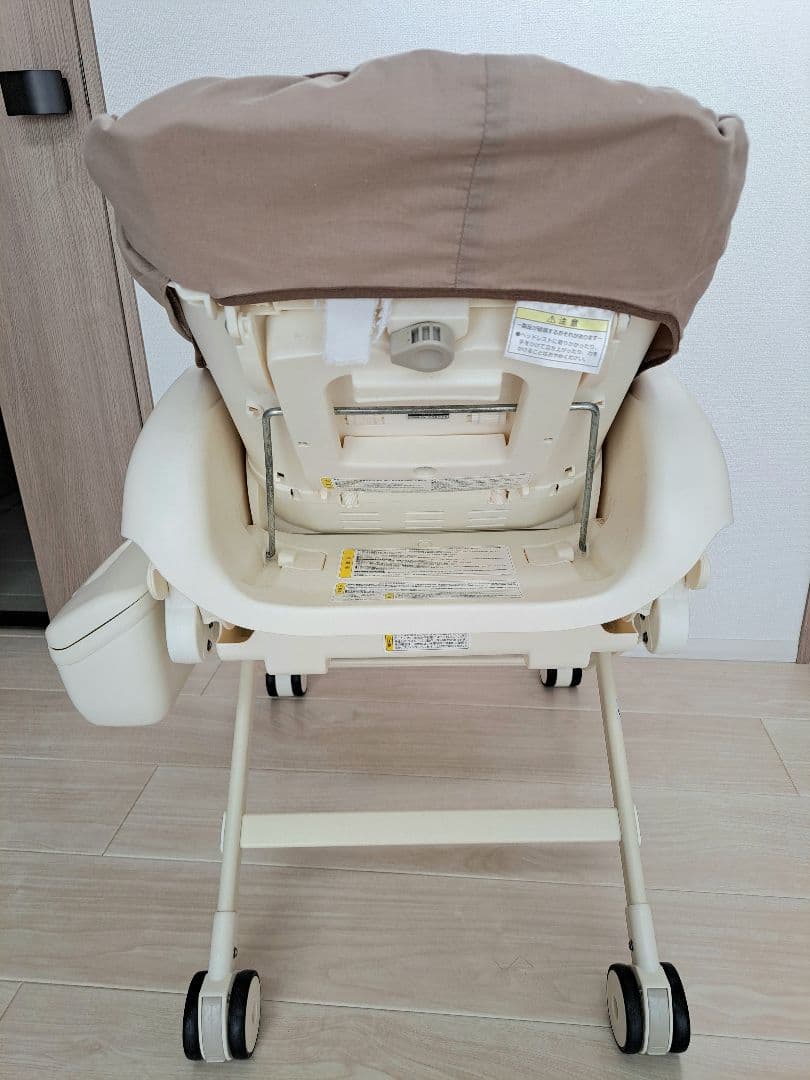 【電動】ハイローチェア コンビ ネムリラ エッグショック オートスイング