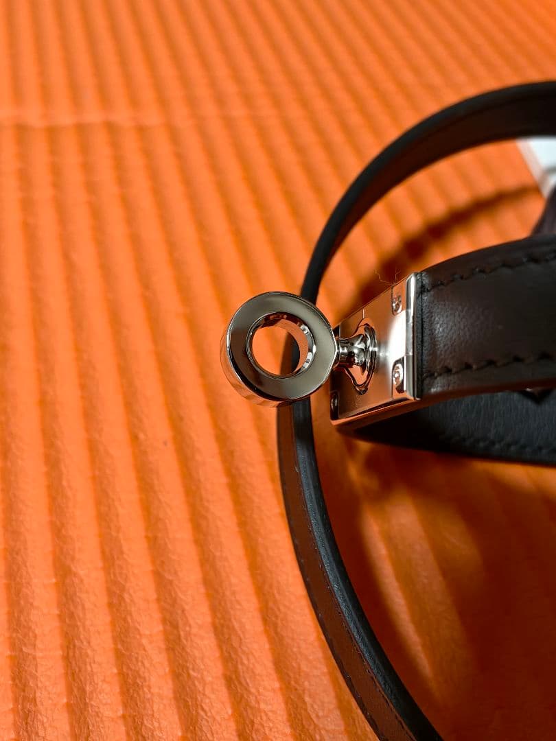 新品 レア エルメス ネックレス ケリーラリアット 黒 ブラック シルバー金具