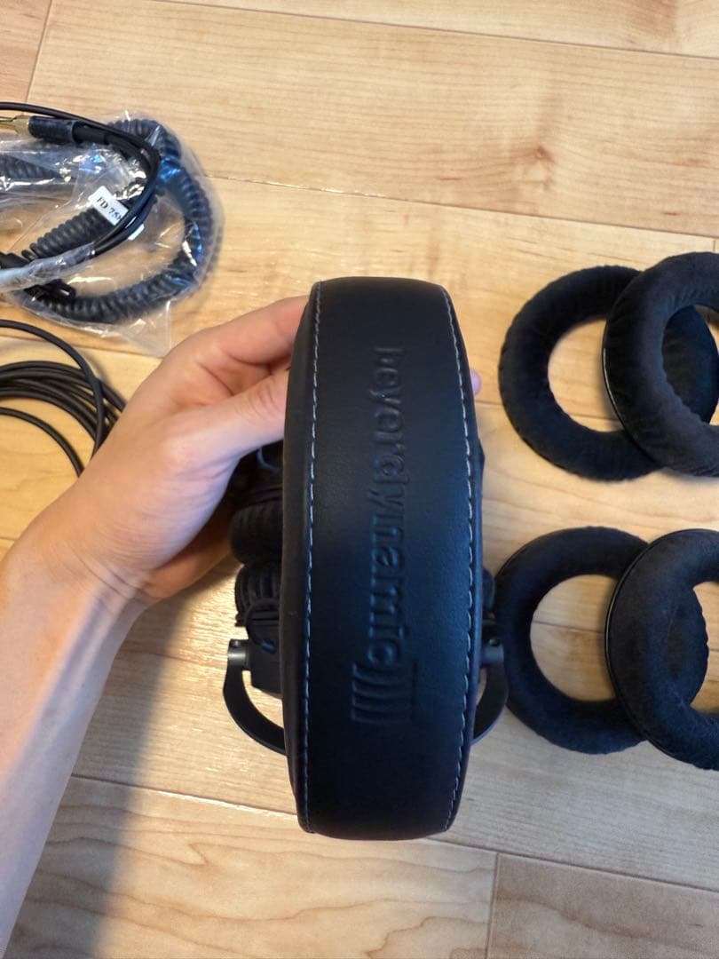 【極美品】ベイヤーダイナミック DT1990PRO 250Ω 完動品&付属品完備