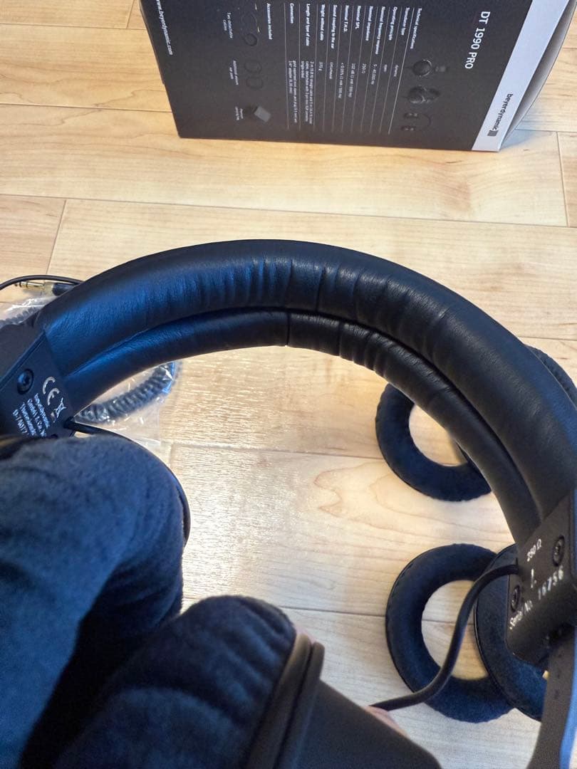 【極美品】ベイヤーダイナミック DT1990PRO 250Ω 完動品&付属品完備