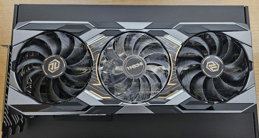 ASRock RX 9070 XT Taichi グラフィックボード