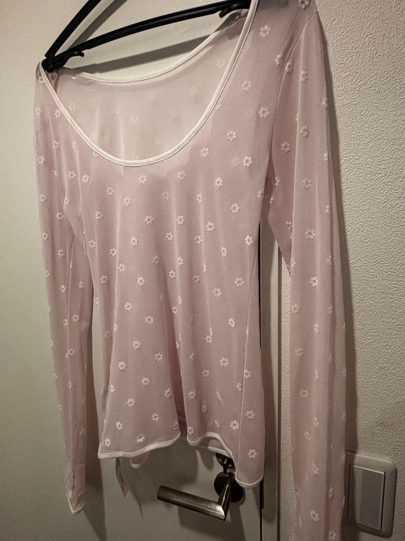 未使用タグ付きHYEONsheer tops \"flower\" / pink