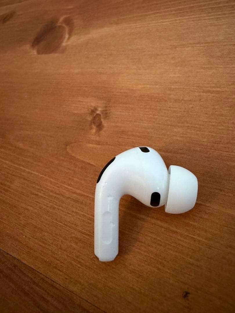 Apple AirPods Pro 3 本体