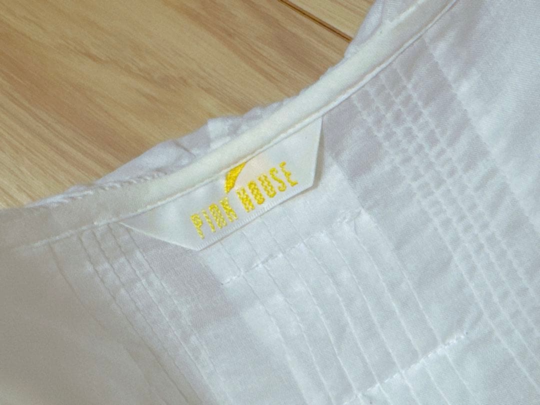 ピンクハウス　テディワッペン付きフードベスト　白