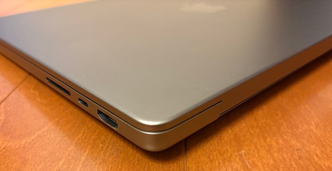 Macbook Pro 14インチ M1Pro 16GB/512GB