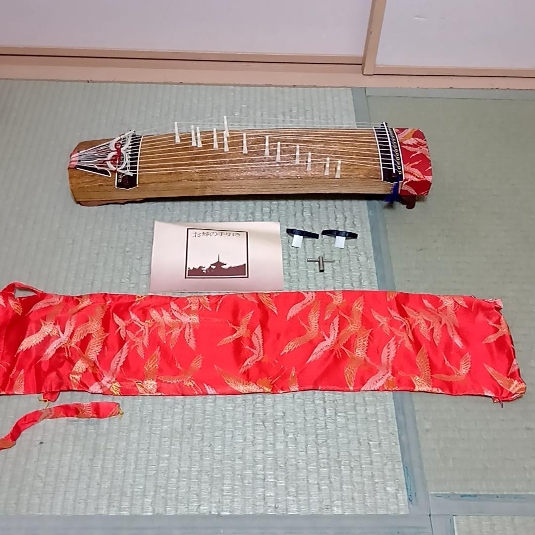 短箏 短琴 ミニ琴 二尺琴 13弦 和楽器 弦楽器 琴柱　60cm