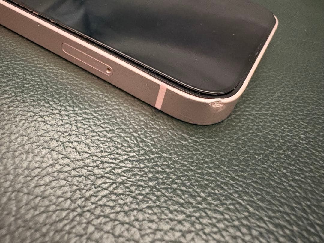 Apple iPhone 13 ホワイト 本体 透明ケース付き