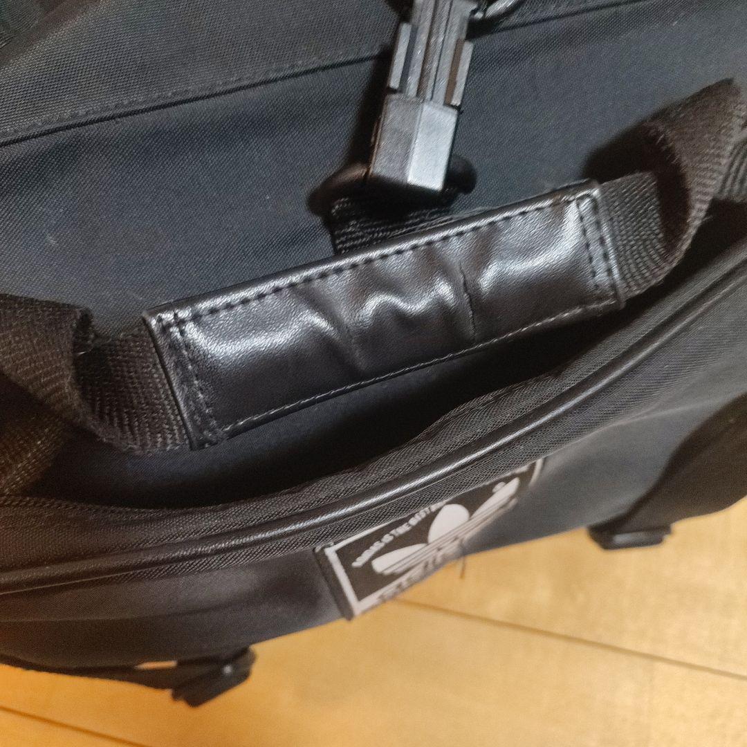７０㍑ キャスター付き　adidas アディダス　大容量ボストン ブラック