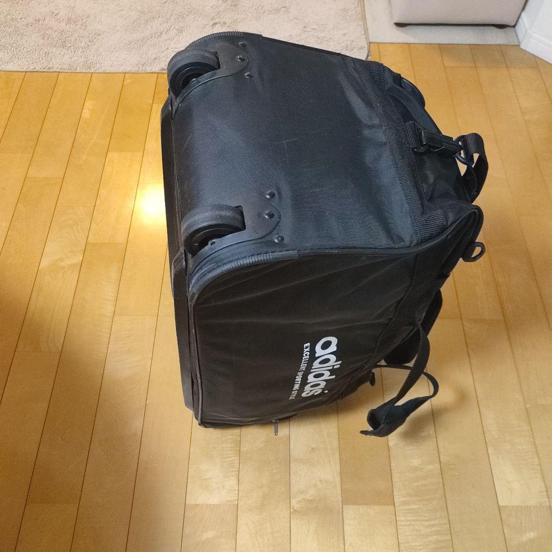 ７０㍑ キャスター付き　adidas アディダス　大容量ボストン ブラック