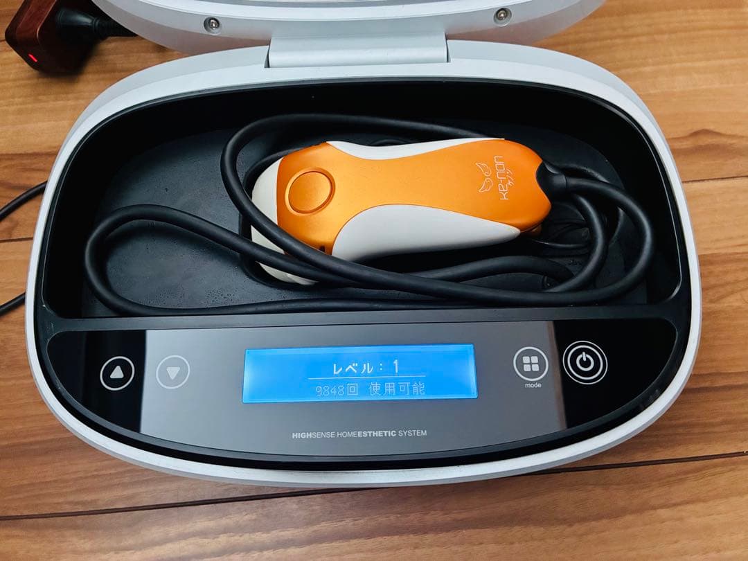 ケノン オレンジ色 脱毛器 デジタルディスプレイ付き