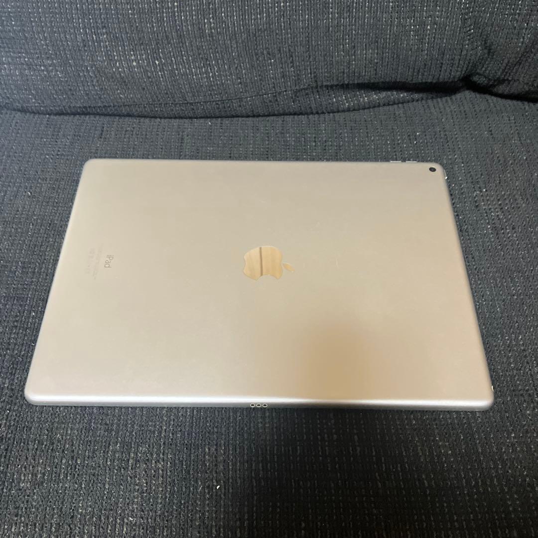 美品だけどバッテリーでジャンク！ iPad Pro 12.9 32GB 第一世代