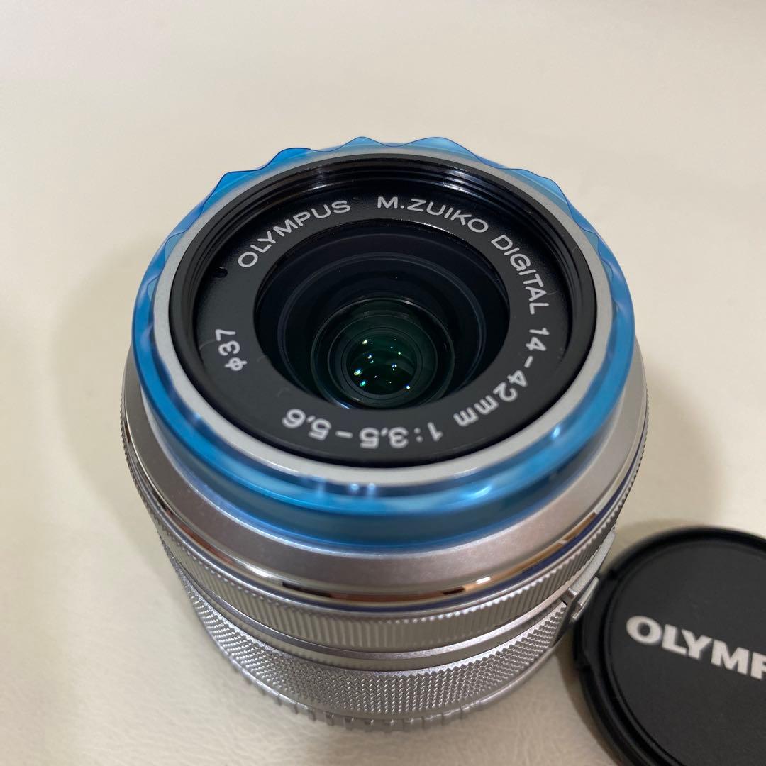 ほぼ新品OLYMPUS M.ZUIKO 14-42mm F3.5-5.6II