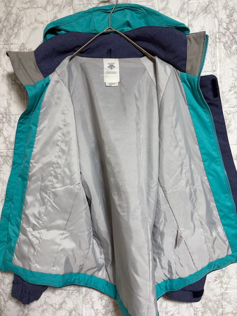 DESCENTEデサント　スキーウエア　スノボウェア　150