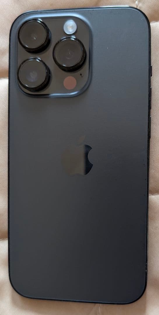 Apple iPhone 14 Pro 本体