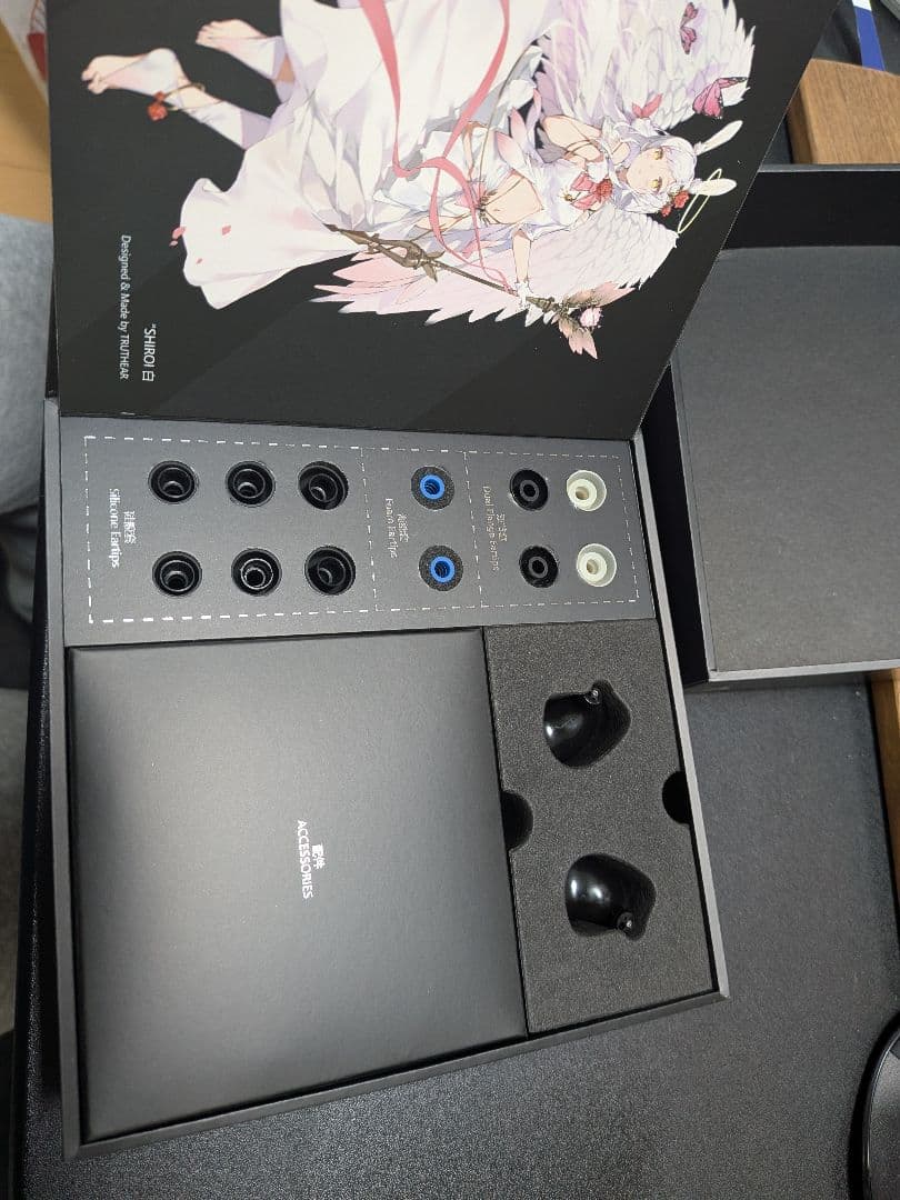 TRUTHEAR NOVA 1DD+4BA インイヤーヘッドホン