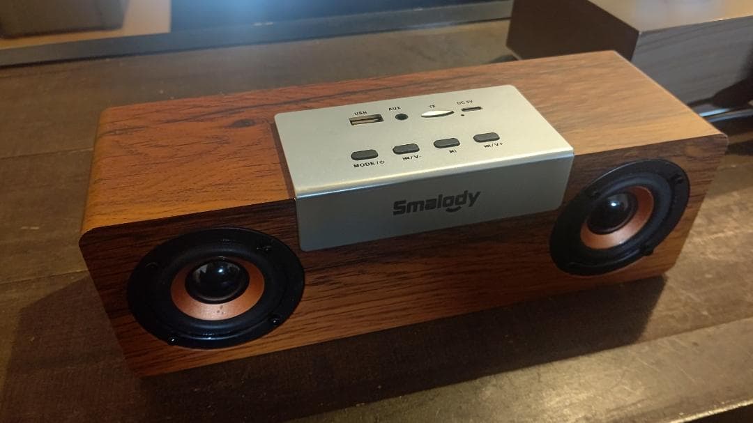 10W木製ワイヤレススピーカー・持ち運びに便利デュアルドライバーステレオサウンド