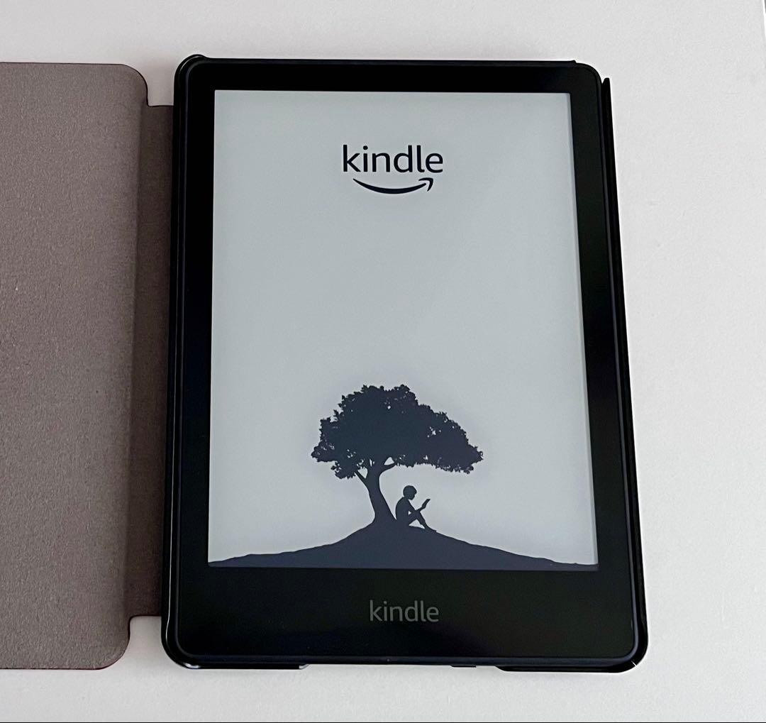 Kindle Paperwhite 11世代 16GB ブラック カバー付き