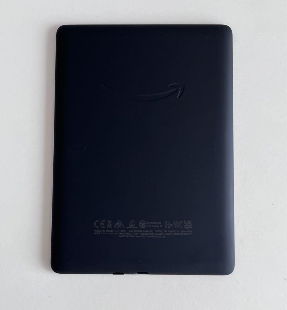 Kindle Paperwhite 11世代 16GB ブラック カバー付き