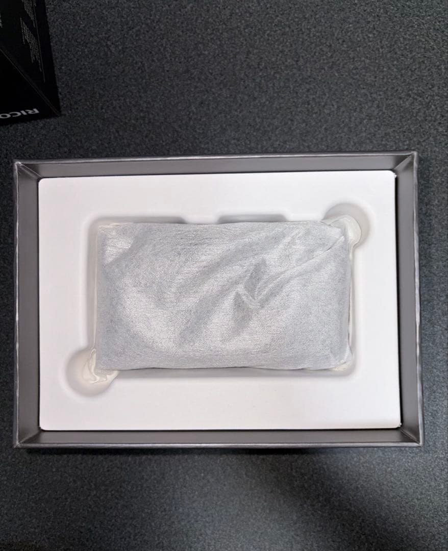 RICOH GR IV 新品未使用品　リコー GR4 デジタルカメラ