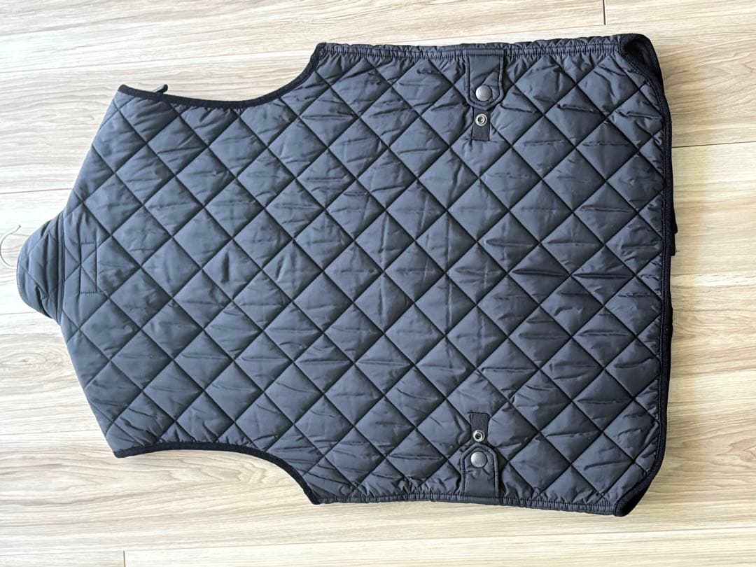 キルティングダウンベスト