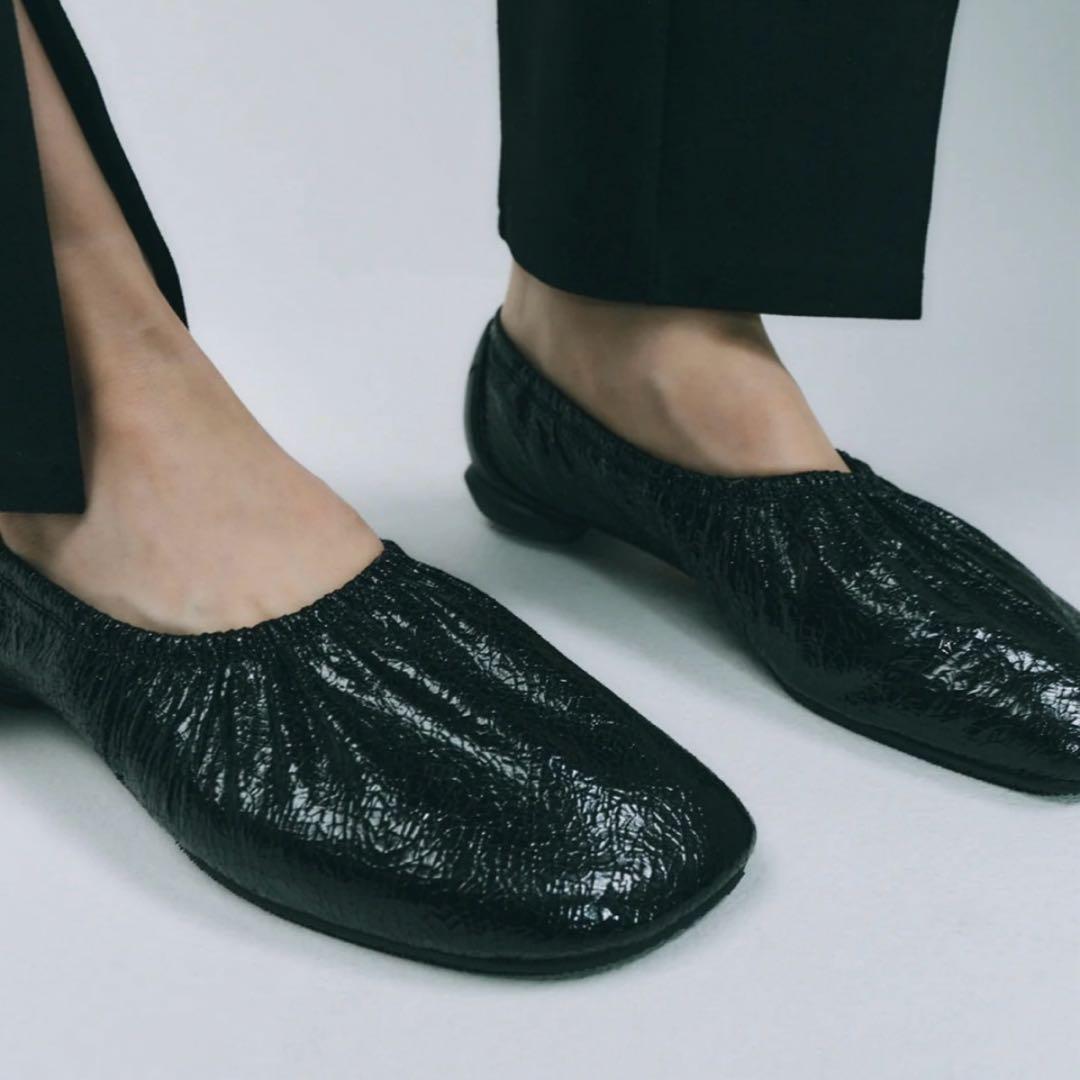 新品未使用タグ付き　SHISEI メタリックブラックバレエシューズ36