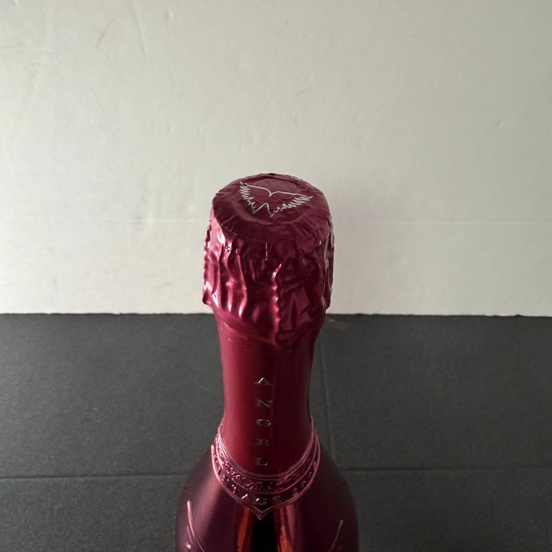 エンジェル　シャンパン　ヴィンテージ 2005 レッド　110 ケース