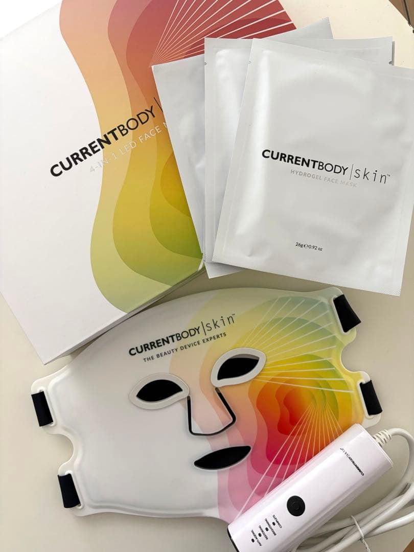 CURRENTBODY 4イン1マスク 美顔器