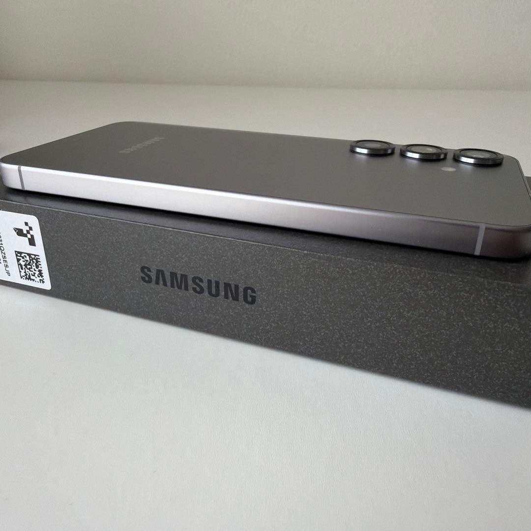 【国内版/極美品】Galaxy S25 SIMフリー 256GB 純正ケース付