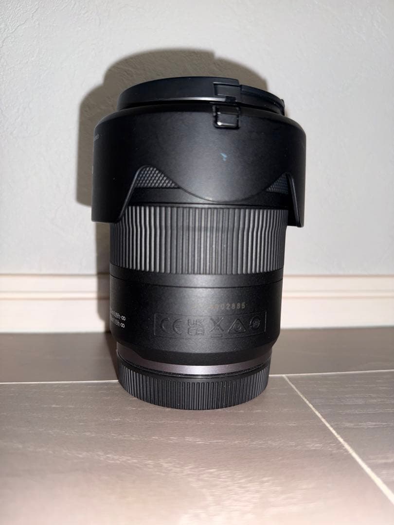 CANON RF28-70mm F2.8 IS STM キヤノン／ズームレンズ