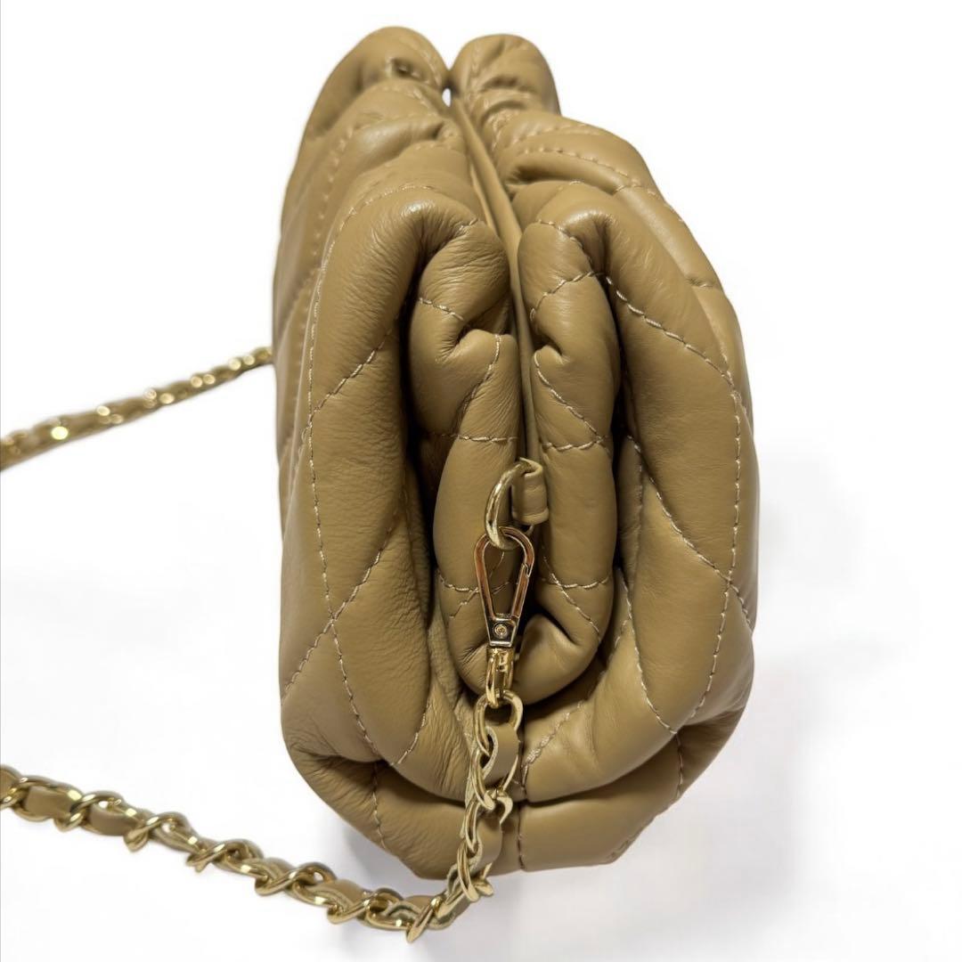 未使用✨ AULENTTI オウレンティ キルティングチェーンバッグ 2way